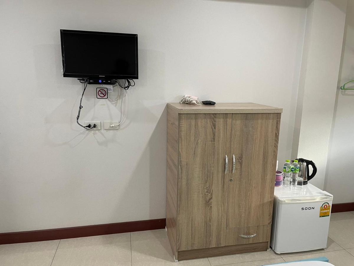 Pudsadee Hotel 치앙마이 외부 사진